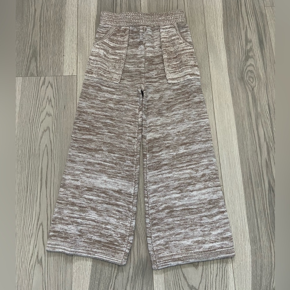 Finding Foxtail Pants NWT Size 5